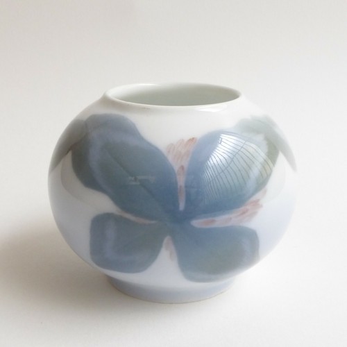 Royal copenhague vase - royal,
