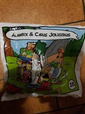 2 figurines n°18 Alambix et