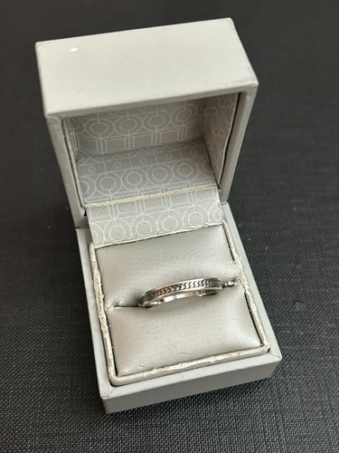 Belle bague argent massif - belle,