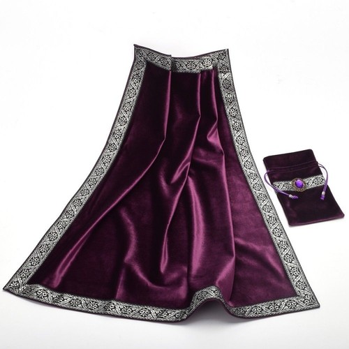 Altar tarot cards bag table - tarot,