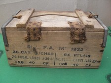 Caisse Militaire pour relais , cartouches de mortier de 81 Armée Française 1940