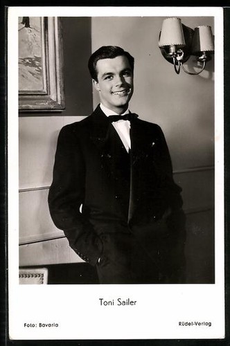 Acteur toni sailer costume - acteur, en