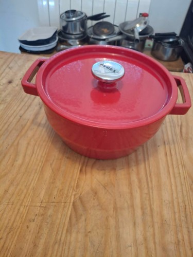 Pyrex cocotte ronde - -,