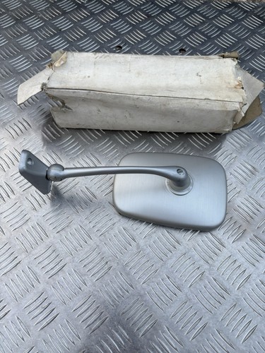 Rétroviseur gris geco - ,