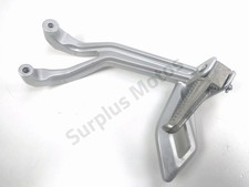 PLATINE ARRIERE DROITE COMPLETE YAMAHA YZF-R 125 2019-2020 / NE 54051