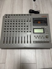 Enregistreur cassette pistes - cassette, 8