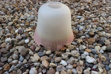 ancienne tulipe pour lustre ou