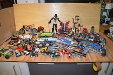 LEGO Gros lot  6,9  kgs de véhicules de constructions  a compléter ou pour pièce