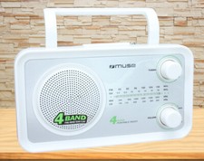 Muse M-05 SW  Radio  FM /LW /
