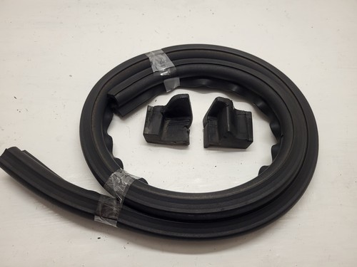 Joint compartiment moteur pour