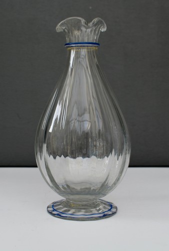 Ancienne carafe art - , nouveau