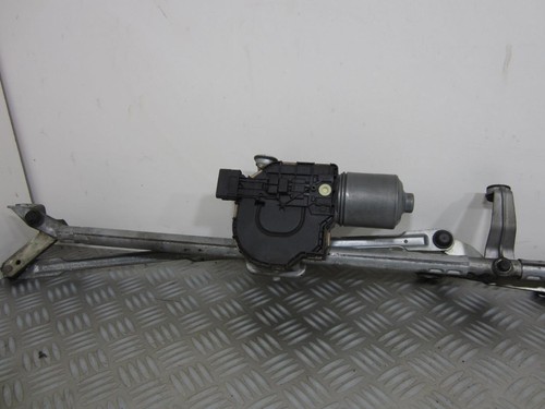 Moteur essuie glace avant