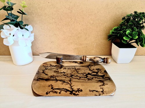 Planche découper bois - à,