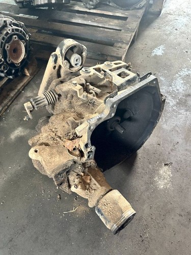 Chrysler voyager 2000 essence - chrysler,