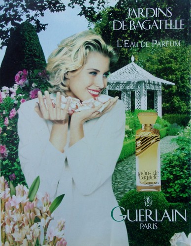 Publicite papier parfum - publicite,