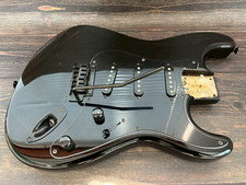 Corps Charvel CST-050-SSS années 90 type Stratocaster noir vintage fabriqué a...