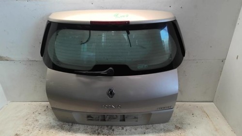 Malle hayon arriere renault - malle/hayon,