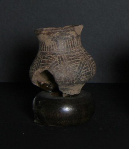 Vase rebord art - à,