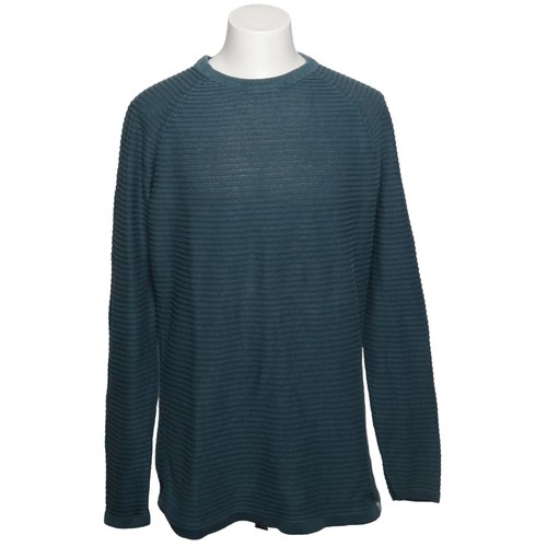 Core jack jones pull - by,