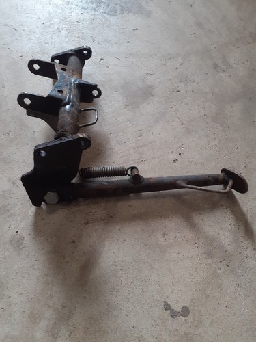 Bequille laterale avec support - laterale,
