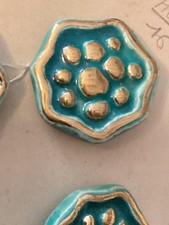 Anciens boutons en ceramique