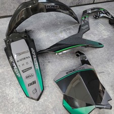 Plastiques + Graphiques