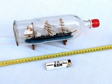 JOLI PETIT BATEAU EN BOUTEILLE