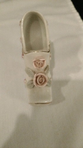 Bone china flowers shoe - bone,