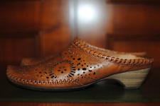 Mules femme,PIKOLINOS, pointure 38, cuir,couleur camel, talon 5 cm,confortables.