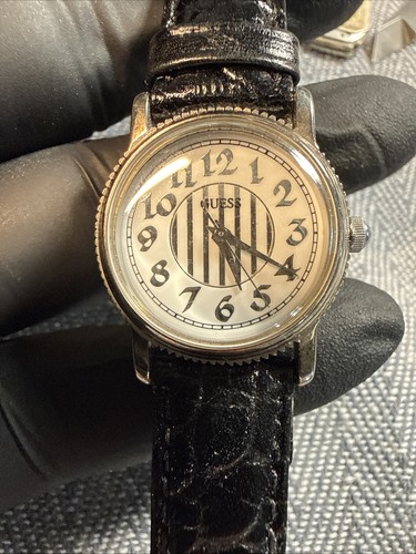 1992 guess watch - 1992, unisex