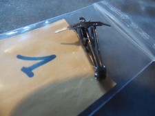 PANTOGRAPHE UNIJAMBISTE+ VIS + RESSORT accessoire train  locomotive LIMA HO nr1