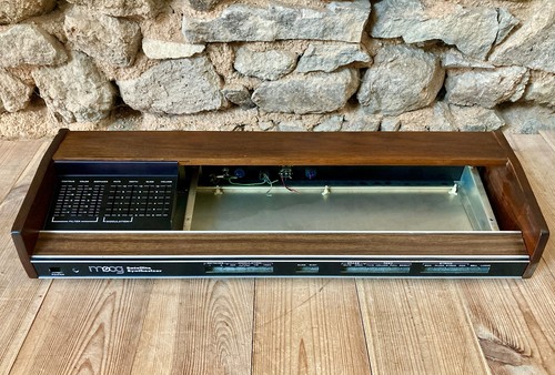 Moog satellite 5330 complete - satellite,
