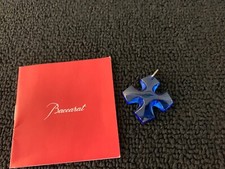 Croix occitane bleu foncé en