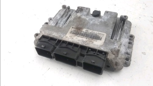Calculateur moteur ecu renault - moteur,