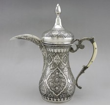 cafetière ancienne en argent