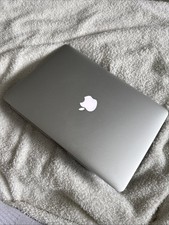 MacBook Air 13-inch 2017