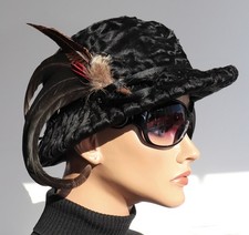 Chapeau En Fourrure Persan