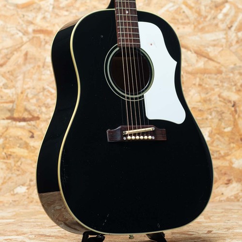 Gibson custom shop - 1960s, j-45