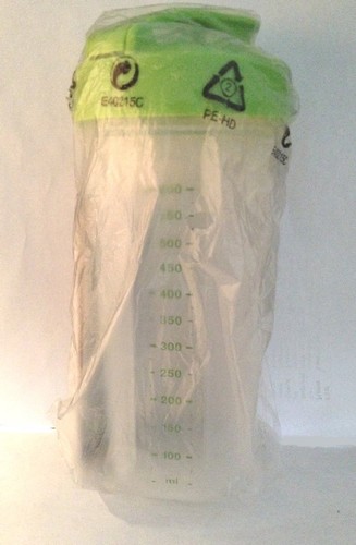 Tupperware quick shake - shake, in