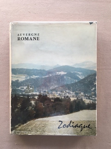 Auvergne romane zodiaque - romane.,