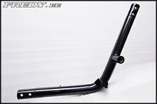 Rail inférieur droit