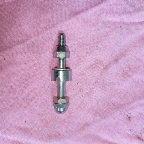 Nos axe fixation frein - fixation, avant