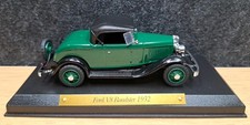 ATLAS, Véhicule Miniature, FORD V8 roadster 1932, Ech : 1/43.