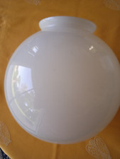 Vintage gros globe plafonnier en opaline blanche. luminaire  suspension T.B.E.