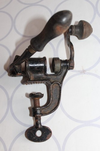 Ancien sertisseur pour - pour, la
