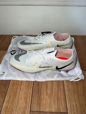Chaussure de foot Nike Phantom