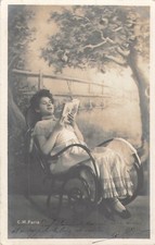 CP NOIR BLANC JEUNE FILLE