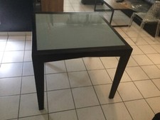 table de salle à manger et 4