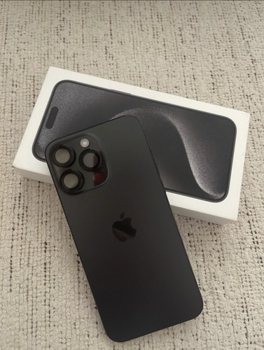Iphone pro max - 15,