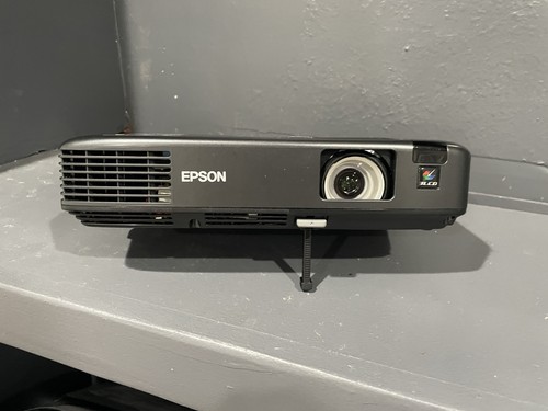 Epson lcd projector - lcd, with